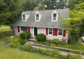 128 Rosa Lane, Hurley, NY, 3 Bedrooms Bedrooms, 8 Rooms Rooms,1 BathroomBathrooms,Residential,For Rent,Rosa,0,1020501 128 Rosa Lane, Hurley, NY, 3 Bedrooms Bedrooms, 8 Rooms Rooms,1 BathroomBathrooms,Residential,For Rent,Rosa,0,1020501