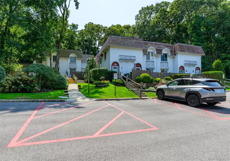 297 Brettonwoods Drive, Brookhaven, NY, 3 Bedrooms Bedrooms, 7 Rooms Rooms,1 BathroomBathrooms,Residential,For Rent,Brettonwoods,0,1038027 297 Brettonwoods Drive, Brookhaven, NY, 3 Bedrooms Bedrooms, 7 Rooms Rooms,1 BathroomBathrooms,Residential,For Rent,Brettonwoods,0,1038027