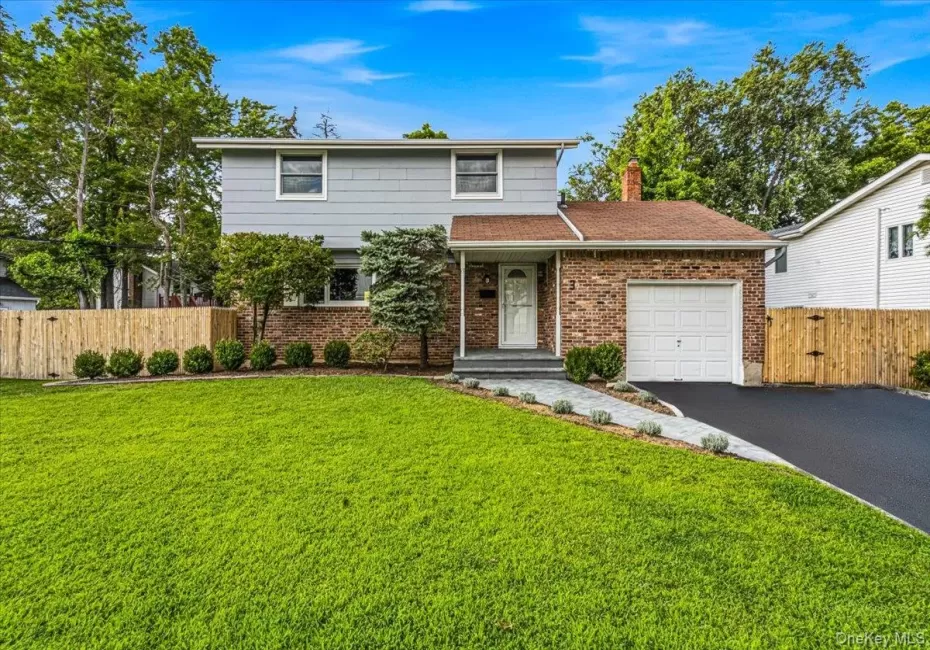 3 Fishermans Drive, North Hempstead, NY, 3 Bedrooms Bedrooms, 7 Rooms Rooms,1 BathroomBathrooms,Residential,For Rent,Fishermans,0,1037828 3 Fishermans Drive, North Hempstead, NY, 3 Bedrooms Bedrooms, 7 Rooms Rooms,1 BathroomBathrooms,Residential,For Rent,Fishermans,0,1037828