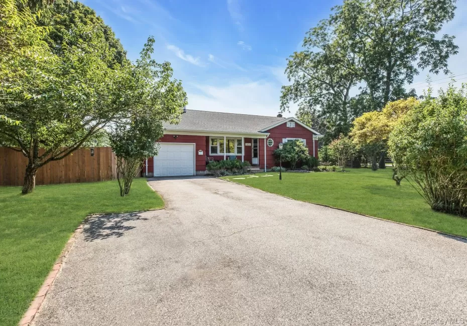 28 Inwood Road, Brookhaven, NY, 3 Bedrooms Bedrooms, 6 Rooms Rooms,2 BathroomsBathrooms,Residential,For Rent,Inwood,0,1038200 28 Inwood Road, Brookhaven, NY, 3 Bedrooms Bedrooms, 6 Rooms Rooms,2 BathroomsBathrooms,Residential,For Rent,Inwood,0,1038200