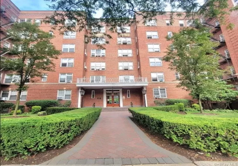 68-37 108th Street, New York, NY, 1 Bedroom Bedrooms, 3 Rooms Rooms,1 BathroomBathrooms,Residential,For Rent,108th,0,1038303 68-37 108th Street, New York, NY, 1 Bedroom Bedrooms, 3 Rooms Rooms,1 BathroomBathrooms,Residential,For Rent,108th,0,1038303