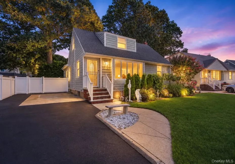 992 Woodcliff Drive, Hempstead, NY, 3 Bedrooms Bedrooms, 6 Rooms Rooms,3 BathroomsBathrooms,Residential,For Rent,Woodcliff,0,1037224 992 Woodcliff Drive, Hempstead, NY, 3 Bedrooms Bedrooms, 6 Rooms Rooms,3 BathroomsBathrooms,Residential,For Rent,Woodcliff,0,1037224