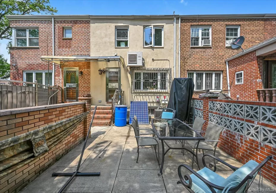 14703 77th Road, New York, NY, 3 Bedrooms Bedrooms, 10 Rooms Rooms,2 BathroomsBathrooms,Residential,For Rent,77th,0,1038456 14703 77th Road, New York, NY, 3 Bedrooms Bedrooms, 10 Rooms Rooms,2 BathroomsBathrooms,Residential,For Rent,77th,0,1038456