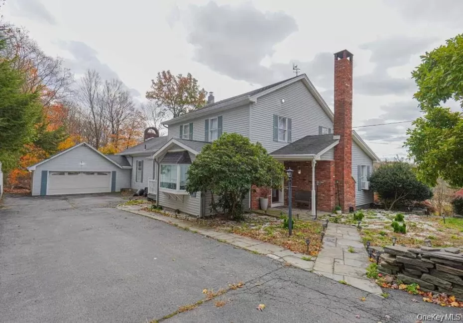 333 Arcadia Road, Goshen, NY, 3 Bedrooms Bedrooms, 9 Rooms Rooms,4 BathroomsBathrooms,Residential,For Rent,Arcadia,0,1038634 333 Arcadia Road, Goshen, NY, 3 Bedrooms Bedrooms, 9 Rooms Rooms,4 BathroomsBathrooms,Residential,For Rent,Arcadia,0,1038634