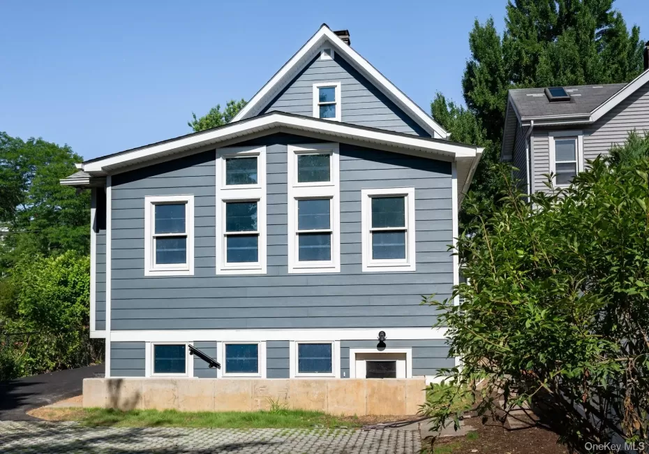 43 N Midland Avenue, Orangetown, NY, 1 Bedroom Bedrooms, 3 Rooms Rooms,1 BathroomBathrooms,Residential Lease,For Rent,N Midland,0,1038551 43 N Midland Avenue, Orangetown, NY, 1 Bedroom Bedrooms, 3 Rooms Rooms,1 BathroomBathrooms,Residential Lease,For Rent,N Midland,0,1038551