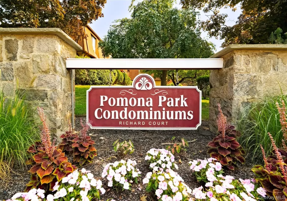 Pomona Park Condominiums entrance. Pomona Park Condominiums entrance.