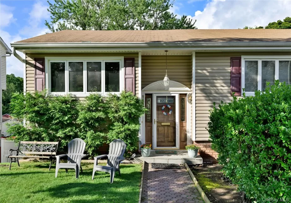 148 Newport Road, Yonkers, NY, 3 Bedrooms Bedrooms, 7 Rooms Rooms,2 BathroomsBathrooms,Residential,For Rent,Newport,0,1037436 148 Newport Road, Yonkers, NY, 3 Bedrooms Bedrooms, 7 Rooms Rooms,2 BathroomsBathrooms,Residential,For Rent,Newport,0,1037436