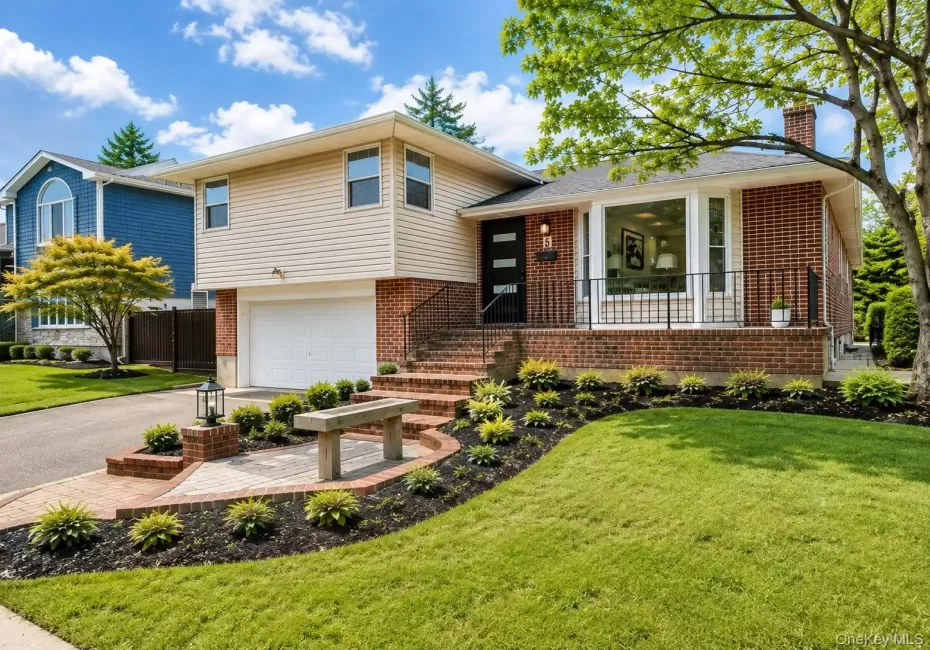 5 Warren Place, Oyster Bay, NY, 4 Bedrooms Bedrooms, 12 Rooms Rooms,3 BathroomsBathrooms,Residential,For Rent,Warren,0,1038453 5 Warren Place, Oyster Bay, NY, 4 Bedrooms Bedrooms, 12 Rooms Rooms,3 BathroomsBathrooms,Residential,For Rent,Warren,0,1038453