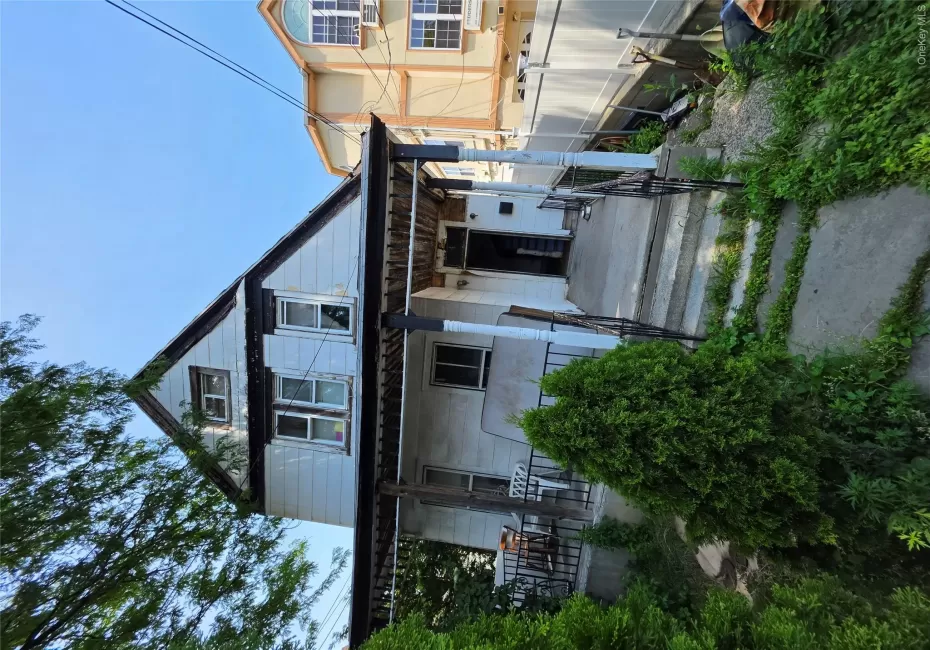 15 Pearl Street, Mount Vernon, NY, 3 Bedrooms Bedrooms, 6 Rooms Rooms,1 BathroomBathrooms,Residential,For Rent,Pearl,0,1038646 15 Pearl Street, Mount Vernon, NY, 3 Bedrooms Bedrooms, 6 Rooms Rooms,1 BathroomBathrooms,Residential,For Rent,Pearl,0,1038646