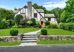 7 Denman Place, Mount Vernon, NY, 5 Bedrooms Bedrooms, 11 Rooms Rooms,4 BathroomsBathrooms,Residential,For Rent,Denman,0,1038366 7 Denman Place, Mount Vernon, NY, 5 Bedrooms Bedrooms, 11 Rooms Rooms,4 BathroomsBathrooms,Residential,For Rent,Denman,0,1038366