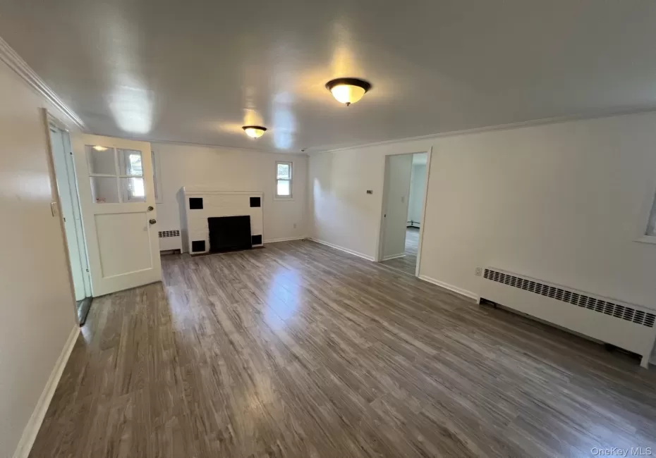 166A Frost Pond, Oyster Bay, NY, 1 Bedroom Bedrooms, 3 Rooms Rooms,1 BathroomBathrooms,Residential Lease,For Rent,Frost Pond,0,1038806 166A Frost Pond, Oyster Bay, NY, 1 Bedroom Bedrooms, 3 Rooms Rooms,1 BathroomBathrooms,Residential Lease,For Rent,Frost Pond,0,1038806