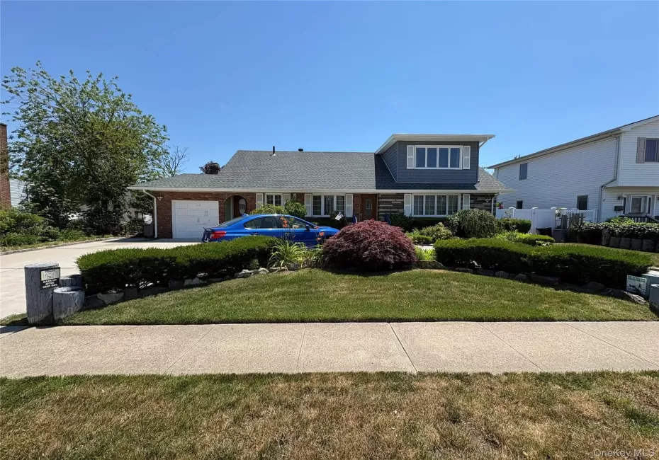 113 Parma Road, Hempstead, NY, 2 Bedrooms Bedrooms, 5 Rooms Rooms,1 BathroomBathrooms,Residential Lease,For Rent,Parma,0,1015295 113 Parma Road, Hempstead, NY, 2 Bedrooms Bedrooms, 5 Rooms Rooms,1 BathroomBathrooms,Residential Lease,For Rent,Parma,0,1015295