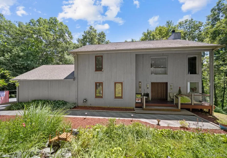 23 River Road, Patterson, NY, 4 Bedrooms Bedrooms, 14 Rooms Rooms,4 BathroomsBathrooms,Residential,For Rent,River,0,1026366 23 River Road, Patterson, NY, 4 Bedrooms Bedrooms, 14 Rooms Rooms,4 BathroomsBathrooms,Residential,For Rent,River,0,1026366