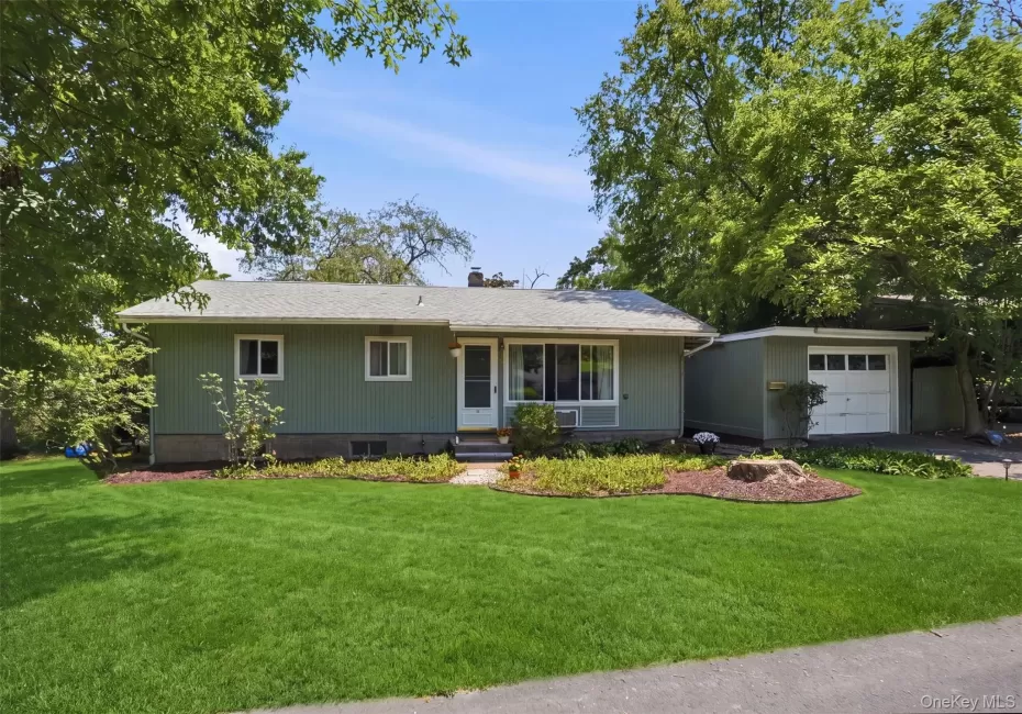 18 Harrington Street, New Paltz, NY, 3 Bedrooms Bedrooms, 3 Rooms Rooms,1 BathroomBathrooms,Residential,For Rent,Harrington,0,1036388 18 Harrington Street, New Paltz, NY, 3 Bedrooms Bedrooms, 3 Rooms Rooms,1 BathroomBathrooms,Residential,For Rent,Harrington,0,1036388