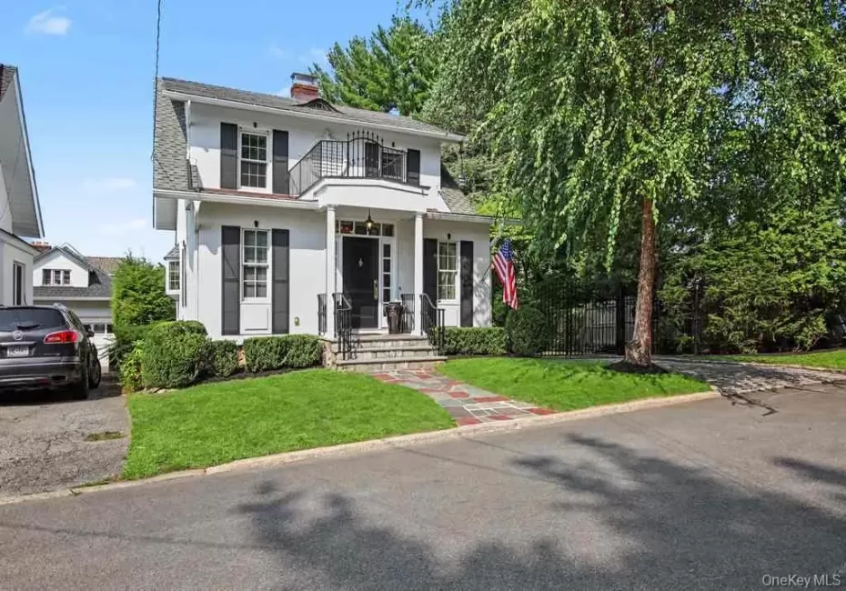 73 Clinton Avenue, Ossining, NY, 3 Bedrooms Bedrooms, 8 Rooms Rooms,2 BathroomsBathrooms,Residential,For Rent,Clinton,0,1035810 73 Clinton Avenue, Ossining, NY, 3 Bedrooms Bedrooms, 8 Rooms Rooms,2 BathroomsBathrooms,Residential,For Rent,Clinton,0,1035810