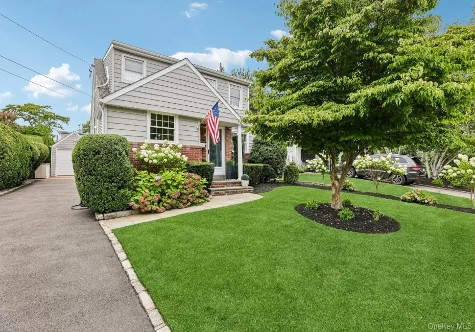 76 Highfield Avenue, North Hempstead, NY, 4 Bedrooms Bedrooms, 6 Rooms Rooms,2 BathroomsBathrooms,Residential,For Rent,Highfield,0,1036655 76 Highfield Avenue, North Hempstead, NY, 4 Bedrooms Bedrooms, 6 Rooms Rooms,2 BathroomsBathrooms,Residential,For Rent,Highfield,0,1036655