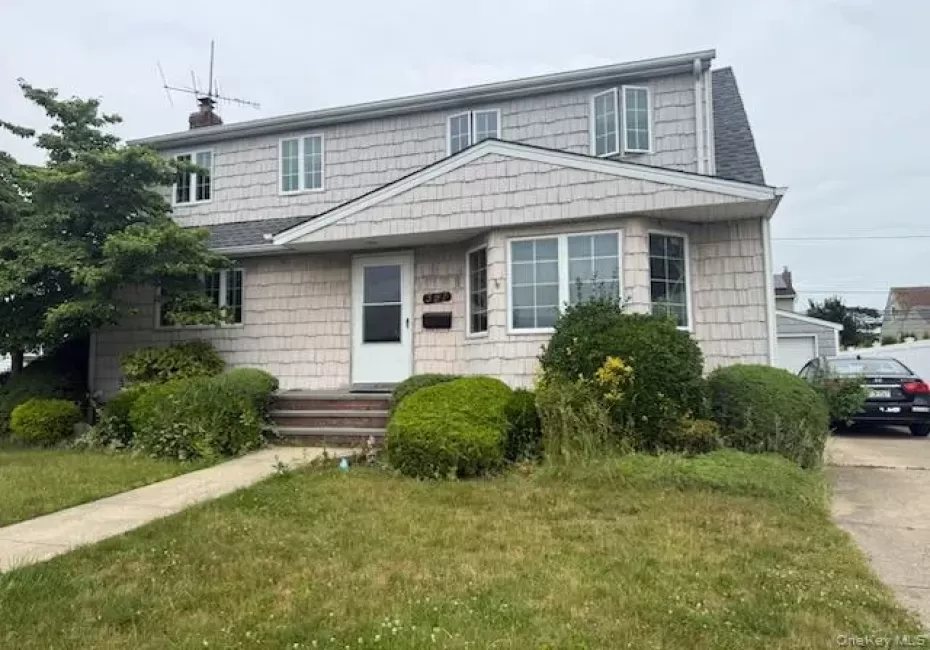 391 Ferris Road, Hempstead, NY, 5 Bedrooms Bedrooms, 8 Rooms Rooms,2 BathroomsBathrooms,Residential,For Rent,Ferris,0,1037456 391 Ferris Road, Hempstead, NY, 5 Bedrooms Bedrooms, 8 Rooms Rooms,2 BathroomsBathrooms,Residential,For Rent,Ferris,0,1037456