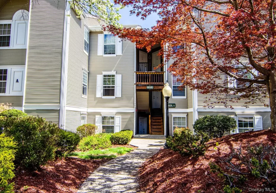 1009 Washington Green, New Windsor, NY, 2 Bedrooms Bedrooms, 5 Rooms Rooms,2 BathroomsBathrooms,Residential,For Rent,Washington,0,1038659 1009 Washington Green, New Windsor, NY, 2 Bedrooms Bedrooms, 5 Rooms Rooms,2 BathroomsBathrooms,Residential,For Rent,Washington,0,1038659