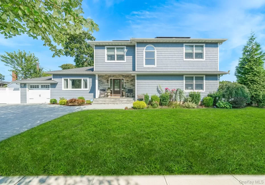 1989 Corral Path, Hempstead, NY, 5 Bedrooms Bedrooms, 8 Rooms Rooms,3 BathroomsBathrooms,Residential,For Rent,Corral,0,1037988 1989 Corral Path, Hempstead, NY, 5 Bedrooms Bedrooms, 8 Rooms Rooms,3 BathroomsBathrooms,Residential,For Rent,Corral,0,1037988