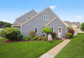 137 Fields Lane, Peekskill, NY, 2 Bedrooms Bedrooms, 4 Rooms Rooms,2 BathroomsBathrooms,Residential,For Rent,Fields,0,1037042 137 Fields Lane, Peekskill, NY, 2 Bedrooms Bedrooms, 4 Rooms Rooms,2 BathroomsBathrooms,Residential,For Rent,Fields,0,1037042
