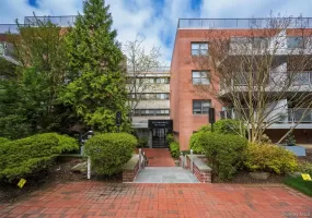 20 Canterbury Road, North Hempstead, NY, 1 Bedroom Bedrooms, 4 Rooms Rooms,1 BathroomBathrooms,Residential,For Rent,Canterbury,0,1037023 20 Canterbury Road, North Hempstead, NY, 1 Bedroom Bedrooms, 4 Rooms Rooms,1 BathroomBathrooms,Residential,For Rent,Canterbury,0,1037023