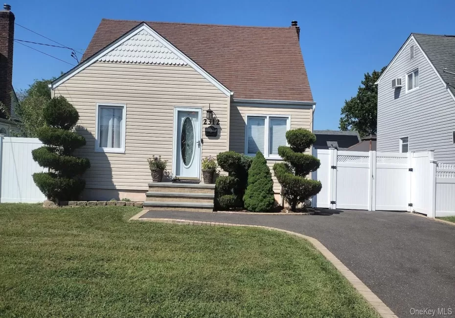 2312 Maple Street, Hempstead, NY, 3 Bedrooms Bedrooms, 8 Rooms Rooms,2 BathroomsBathrooms,Residential,For Rent,Maple,0,1038223 2312 Maple Street, Hempstead, NY, 3 Bedrooms Bedrooms, 8 Rooms Rooms,2 BathroomsBathrooms,Residential,For Rent,Maple,0,1038223