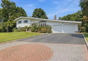 7 Laurie Place, Glen Cove, NY, 4 Bedrooms Bedrooms, 8 Rooms Rooms,3 BathroomsBathrooms,Residential Lease,For Rent,Laurie,0,1038380 7 Laurie Place, Glen Cove, NY, 4 Bedrooms Bedrooms, 8 Rooms Rooms,3 BathroomsBathrooms,Residential Lease,For Rent,Laurie,0,1038380