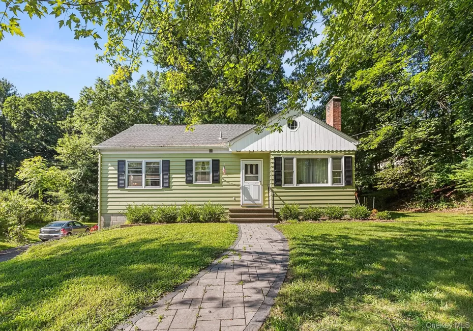 46 Hillis Terrace, Poughkeepsie, NY, 4 Bedrooms Bedrooms, 8 Rooms Rooms,2 BathroomsBathrooms,Residential,For Rent,Hillis,0,1037936 46 Hillis Terrace, Poughkeepsie, NY, 4 Bedrooms Bedrooms, 8 Rooms Rooms,2 BathroomsBathrooms,Residential,For Rent,Hillis,0,1037936