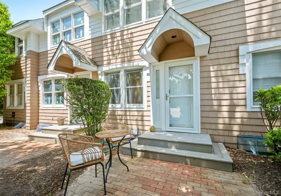 49 Canoe Place, Southampton, NY, 1 Bedroom Bedrooms, 3 Rooms Rooms,1 BathroomBathrooms,Residential,For Rent,Canoe,0,1036951 49 Canoe Place, Southampton, NY, 1 Bedroom Bedrooms, 3 Rooms Rooms,1 BathroomBathrooms,Residential,For Rent,Canoe,0,1036951
