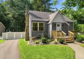 32 Red Oaks Mill Road, La Grange, NY, 3 Bedrooms Bedrooms, 9 Rooms Rooms,2 BathroomsBathrooms,Residential,For Rent,Red Oaks Mill,0,1038677 32 Red Oaks Mill Road, La Grange, NY, 3 Bedrooms Bedrooms, 9 Rooms Rooms,2 BathroomsBathrooms,Residential,For Rent,Red Oaks Mill,0,1038677