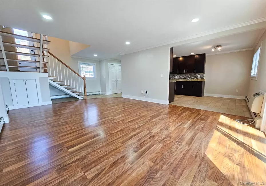 32 ALPINE Drive, Wappinger, NY, 3 Bedrooms Bedrooms, 7 Rooms Rooms,1 BathroomBathrooms,Residential Lease,For Rent,ALPINE,0,1038847 32 ALPINE Drive, Wappinger, NY, 3 Bedrooms Bedrooms, 7 Rooms Rooms,1 BathroomBathrooms,Residential Lease,For Rent,ALPINE,0,1038847