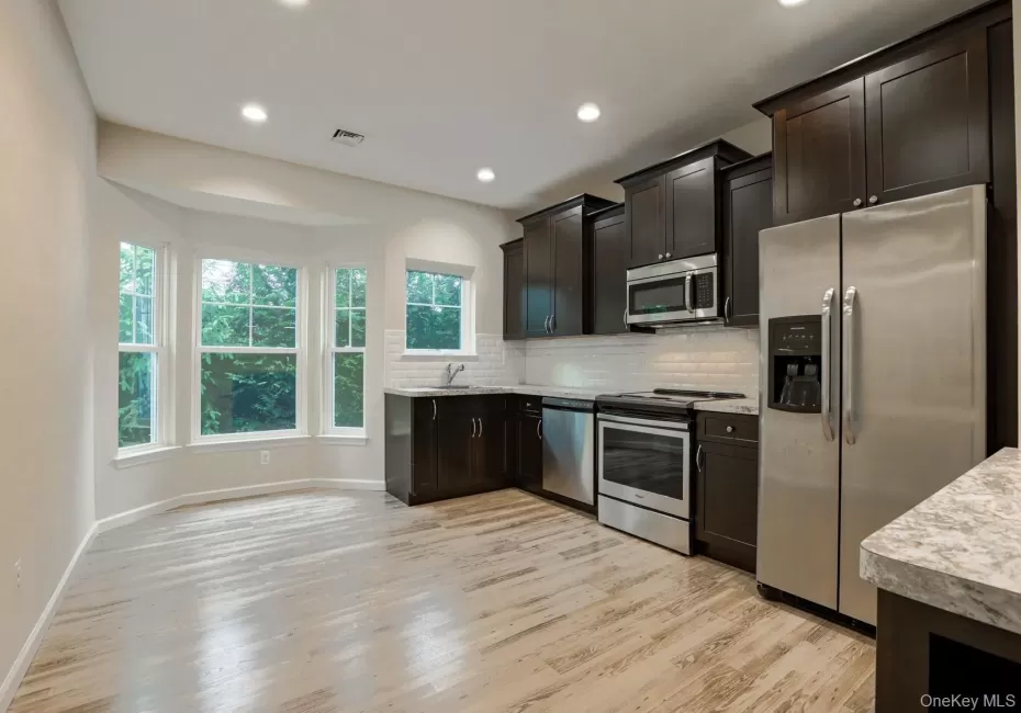 1 Grace Lane, Babylon, NY, 2 Bedrooms Bedrooms, 5 Rooms Rooms,2 BathroomsBathrooms,Residential Lease,For Rent,Grace,0,1038863 1 Grace Lane, Babylon, NY, 2 Bedrooms Bedrooms, 5 Rooms Rooms,2 BathroomsBathrooms,Residential Lease,For Rent,Grace,0,1038863