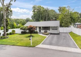 84 Stratler Drive, Brookhaven, NY, 4 Bedrooms Bedrooms, 7 Rooms Rooms,2 BathroomsBathrooms,Residential,For Rent,Stratler,0,1038933 84 Stratler Drive, Brookhaven, NY, 4 Bedrooms Bedrooms, 7 Rooms Rooms,2 BathroomsBathrooms,Residential,For Rent,Stratler,0,1038933