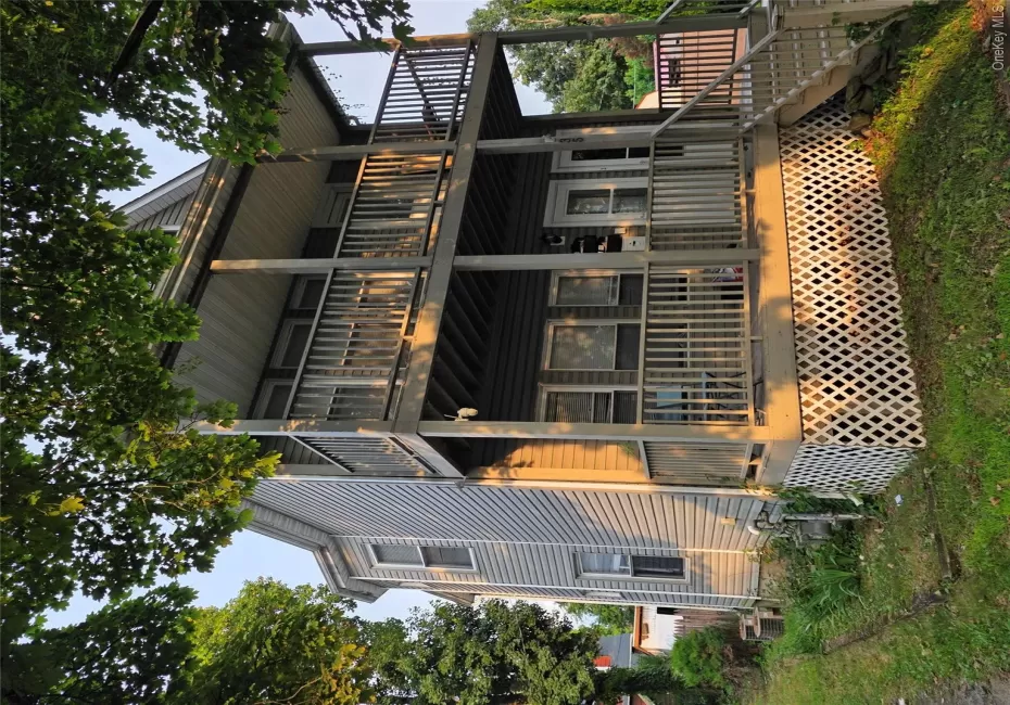 35 Manitou Avenue, Poughkeepsie, NY, 3 Bedrooms Bedrooms, 6 Rooms Rooms,1 BathroomBathrooms,Residential Lease,For Rent,Manitou,0,1039029 35 Manitou Avenue, Poughkeepsie, NY, 3 Bedrooms Bedrooms, 6 Rooms Rooms,1 BathroomBathrooms,Residential Lease,For Rent,Manitou,0,1039029