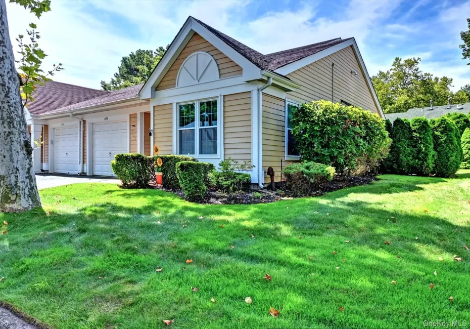 272 Glen Drive, Brookhaven, NY, 2 Bedrooms Bedrooms, 5 Rooms Rooms,2 BathroomsBathrooms,Residential,For Rent,Glen,0,1039018 272 Glen Drive, Brookhaven, NY, 2 Bedrooms Bedrooms, 5 Rooms Rooms,2 BathroomsBathrooms,Residential,For Rent,Glen,0,1039018