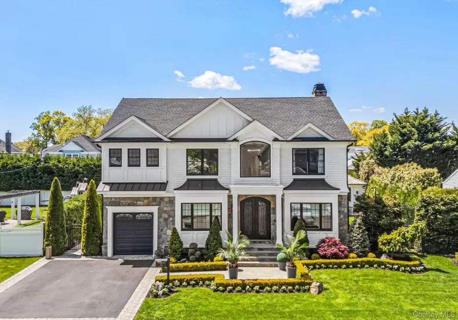 25 Boyd Drive, North Hempstead, NY, 4 Bedrooms Bedrooms, 10 Rooms Rooms,2 BathroomsBathrooms,Residential,For Rent,Boyd,0,995345 25 Boyd Drive, North Hempstead, NY, 4 Bedrooms Bedrooms, 10 Rooms Rooms,2 BathroomsBathrooms,Residential,For Rent,Boyd,0,995345