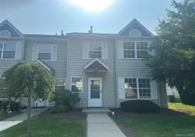 256 Quassaick Avenue, New Windsor, NY, 3 Bedrooms Bedrooms, 6 Rooms Rooms,2 BathroomsBathrooms,Residential Lease,For Rent,Quassaick,0,1038807 256 Quassaick Avenue, New Windsor, NY, 3 Bedrooms Bedrooms, 6 Rooms Rooms,2 BathroomsBathrooms,Residential Lease,For Rent,Quassaick,0,1038807