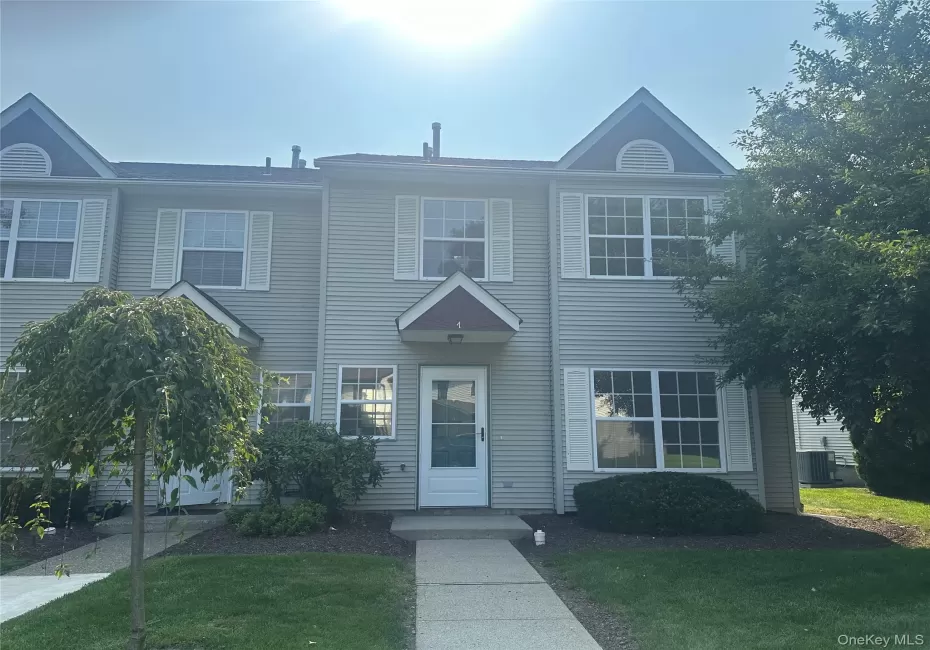 256 Quassaick Avenue, New Windsor, NY, 3 Bedrooms Bedrooms, 6 Rooms Rooms,2 BathroomsBathrooms,Residential Lease,For Rent,Quassaick,0,1038807 256 Quassaick Avenue, New Windsor, NY, 3 Bedrooms Bedrooms, 6 Rooms Rooms,2 BathroomsBathrooms,Residential Lease,For Rent,Quassaick,0,1038807