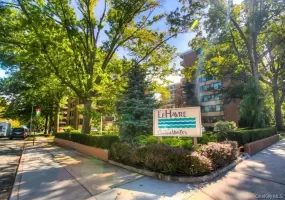162-30 Powells Cove Boulevard, New York, NY, 1 Bedroom Bedrooms, 4 Rooms Rooms,1 BathroomBathrooms,Residential,For Rent,Powells Cove,0,1036728 162-30 Powells Cove Boulevard, New York, NY, 1 Bedroom Bedrooms, 4 Rooms Rooms,1 BathroomBathrooms,Residential,For Rent,Powells Cove,0,1036728