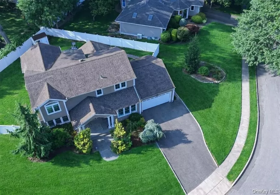 35 Moss Lane, Oyster Bay, NY, 4 Bedrooms Bedrooms, 12 Rooms Rooms,4 BathroomsBathrooms,Residential,For Rent,Moss,0,966278 35 Moss Lane, Oyster Bay, NY, 4 Bedrooms Bedrooms, 12 Rooms Rooms,4 BathroomsBathrooms,Residential,For Rent,Moss,0,966278