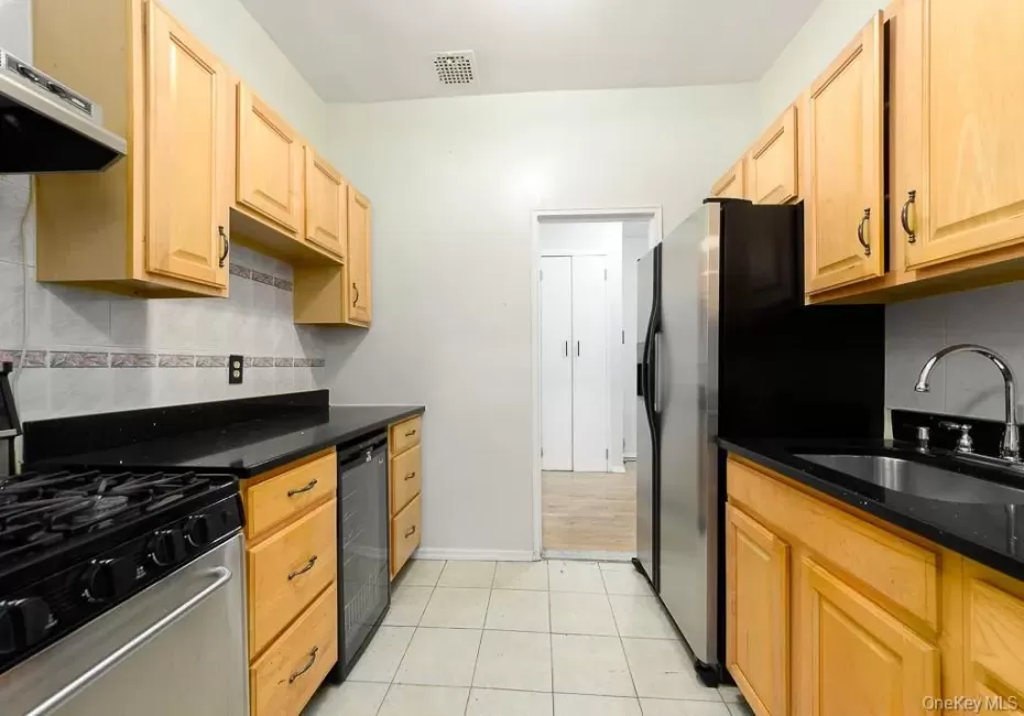 1199 53rd Street, New York, NY, 2 Bedrooms Bedrooms, ,1 BathroomBathrooms,Residential,For Rent,53rd,0,965769 1199 53rd Street, New York, NY, 2 Bedrooms Bedrooms, ,1 BathroomBathrooms,Residential,For Rent,53rd,0,965769