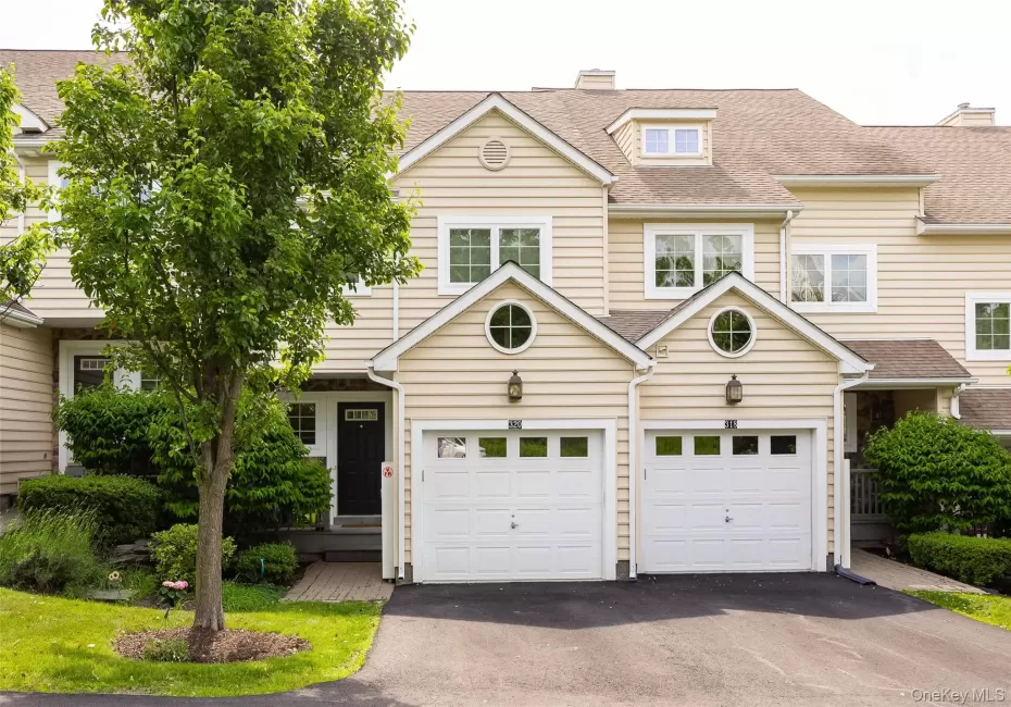 320 Hudson View Terrace, Hyde Park, NY, 2 Bedrooms Bedrooms, 5 Rooms Rooms,2 BathroomsBathrooms,Residential,For Rent,Hudson View,0,1013906 320 Hudson View Terrace, Hyde Park, NY, 2 Bedrooms Bedrooms, 5 Rooms Rooms,2 BathroomsBathrooms,Residential,For Rent,Hudson View,0,1013906