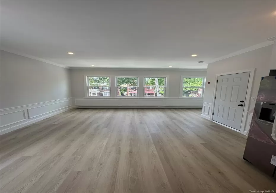 4370 Edson Avenue, New York, NY, 3 Bedrooms Bedrooms, 5 Rooms Rooms,1 BathroomBathrooms,Residential Lease,For Rent,Edson,0,1033452 4370 Edson Avenue, New York, NY, 3 Bedrooms Bedrooms, 5 Rooms Rooms,1 BathroomBathrooms,Residential Lease,For Rent,Edson,0,1033452