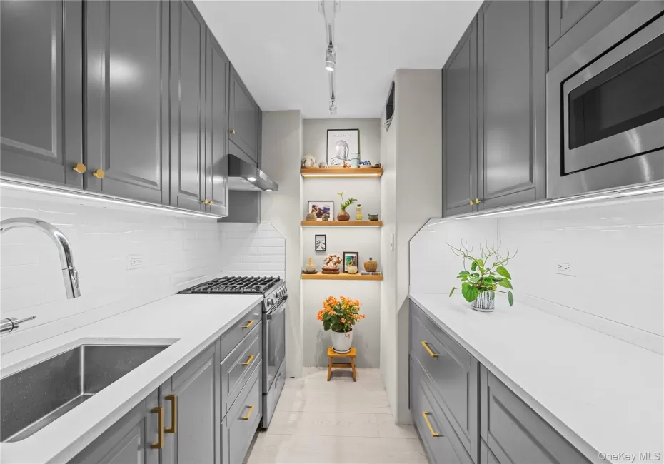 4140 Union Street, New York, NY, 1 Bedroom Bedrooms, 5 Rooms Rooms,1 BathroomBathrooms,Residential,For Rent,Union,0,1035388 4140 Union Street, New York, NY, 1 Bedroom Bedrooms, 5 Rooms Rooms,1 BathroomBathrooms,Residential,For Rent,Union,0,1035388