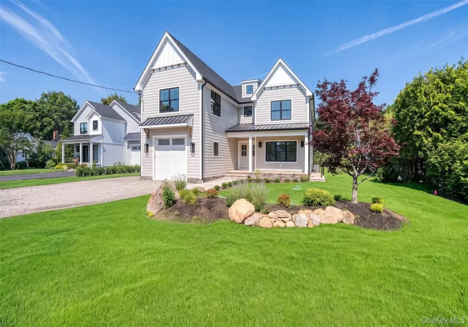 53 Phillips Avenue, Southampton, NY, 4 Bedrooms Bedrooms, 7 Rooms Rooms,3 BathroomsBathrooms,Residential,For Rent,Phillips,0,961924 53 Phillips Avenue, Southampton, NY, 4 Bedrooms Bedrooms, 7 Rooms Rooms,3 BathroomsBathrooms,Residential,For Rent,Phillips,0,961924