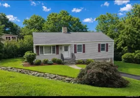 2014 Allan Avenue, Yorktown, NY, 3 Bedrooms Bedrooms, 6 Rooms Rooms,1 BathroomBathrooms,Residential,For Rent,Allan,0,1037683 2014 Allan Avenue, Yorktown, NY, 3 Bedrooms Bedrooms, 6 Rooms Rooms,1 BathroomBathrooms,Residential,For Rent,Allan,0,1037683