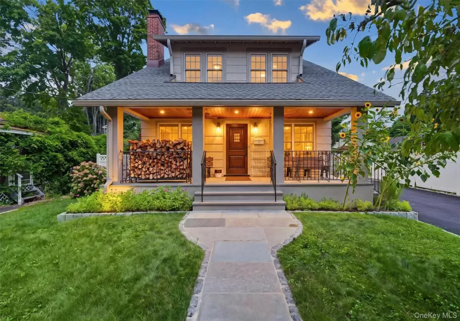 26 Gedney Terrace, White Plains, NY, 3 Bedrooms Bedrooms, 7 Rooms Rooms,2 BathroomsBathrooms,Residential,For Rent,Gedney,0,1037965 26 Gedney Terrace, White Plains, NY, 3 Bedrooms Bedrooms, 7 Rooms Rooms,2 BathroomsBathrooms,Residential,For Rent,Gedney,0,1037965