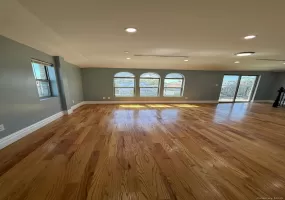 13421 158th Street, New York, NY, 3 Bedrooms Bedrooms, 4 Rooms Rooms,2 BathroomsBathrooms,Residential Lease,For Rent,158th,0,1036880 13421 158th Street, New York, NY, 3 Bedrooms Bedrooms, 4 Rooms Rooms,2 BathroomsBathrooms,Residential Lease,For Rent,158th,0,1036880