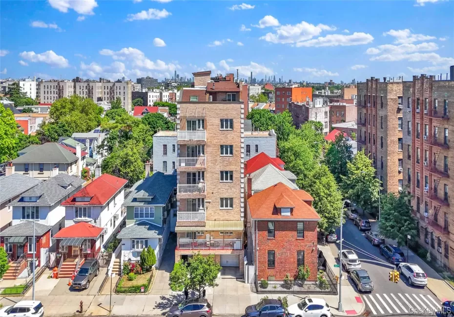 339 Avenue P, New York, NY, 2 Bedrooms Bedrooms, 3 Rooms Rooms,2 BathroomsBathrooms,Residential,For Rent,Avenue P,0,1039067 339 Avenue P, New York, NY, 2 Bedrooms Bedrooms, 3 Rooms Rooms,2 BathroomsBathrooms,Residential,For Rent,Avenue P,0,1039067
