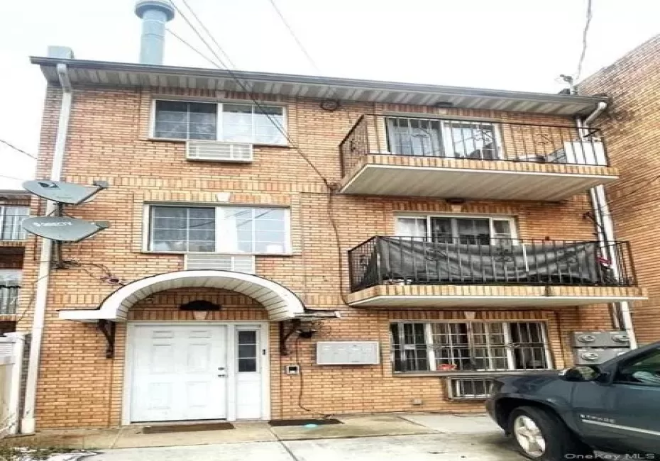 9321 197th Street, New York, NY, 3 Bedrooms Bedrooms, 6 Rooms Rooms,2 BathroomsBathrooms,Residential Lease,For Rent,197th,0,1039359 9321 197th Street, New York, NY, 3 Bedrooms Bedrooms, 6 Rooms Rooms,2 BathroomsBathrooms,Residential Lease,For Rent,197th,0,1039359